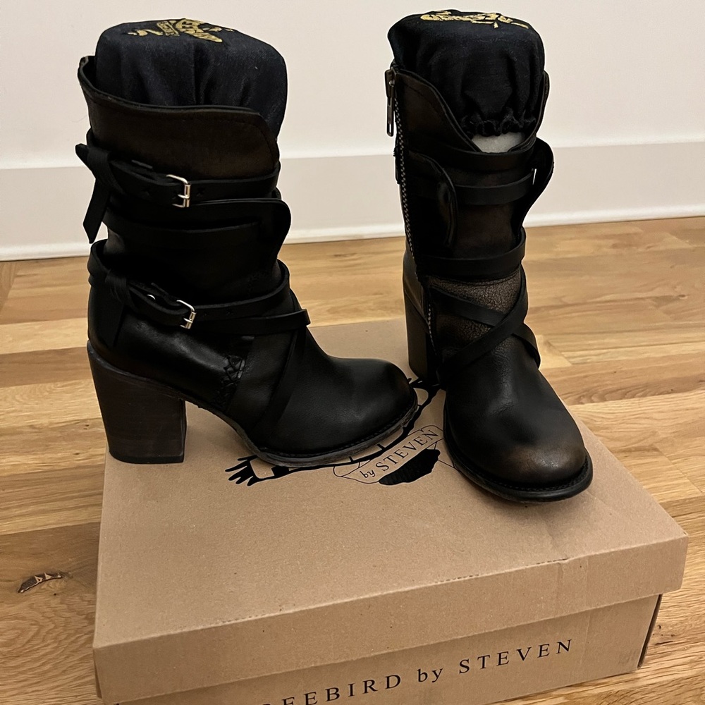 Freebird by Steven Baker boots, Size 7, Black